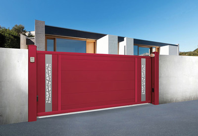 Portail coulissant aluminium 4m rouge