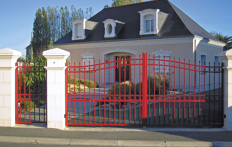 Portail de maison en aluminium embellir votre propriété