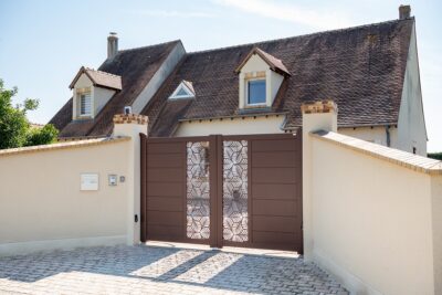 Portail battant Aster – Gamme Signature