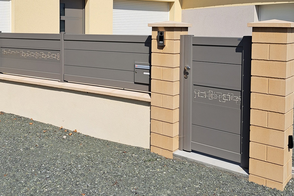 Portillon alu gamme Signature modèle Nordica - RAL9007