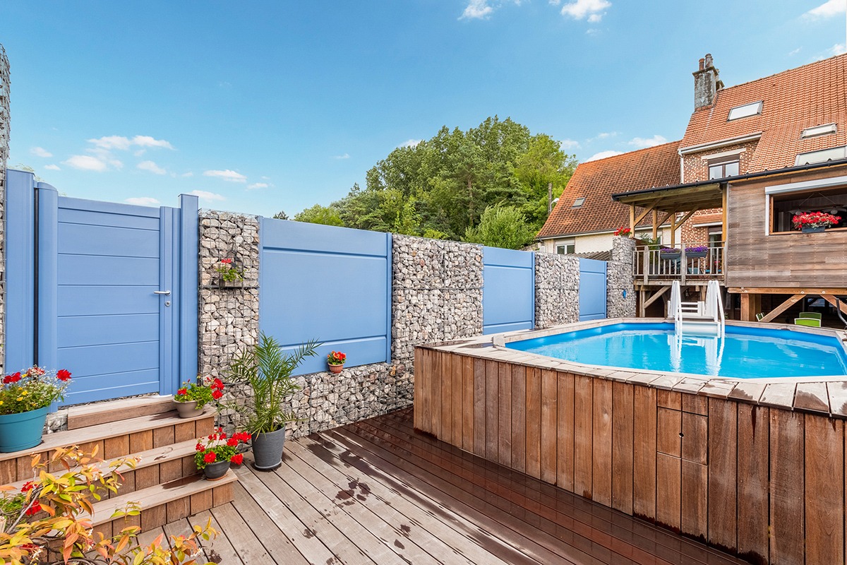 Brise-vue alu gamme Estampe décor Plein - RAL5014