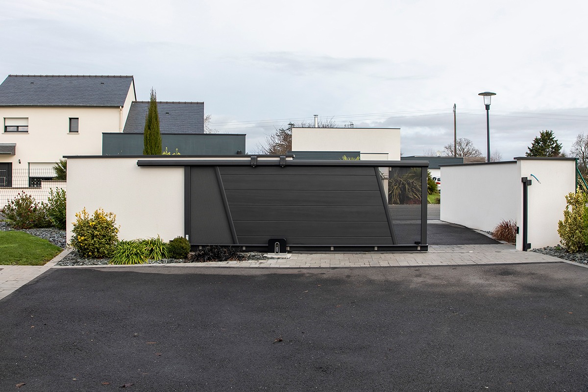 Portail coulissant électrique