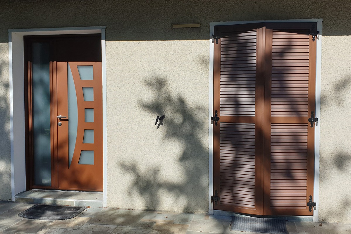 Volets battants gamme Intemporel modèle Calypso - Rouille mars