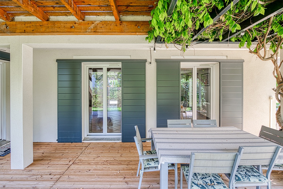 Volets coulissants gamme Élégance modèle Diamant - RAL9007