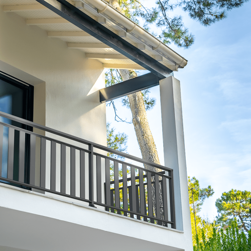 Garde-corps alu gamme Signature modèle Cambria 80 - RAL 2900