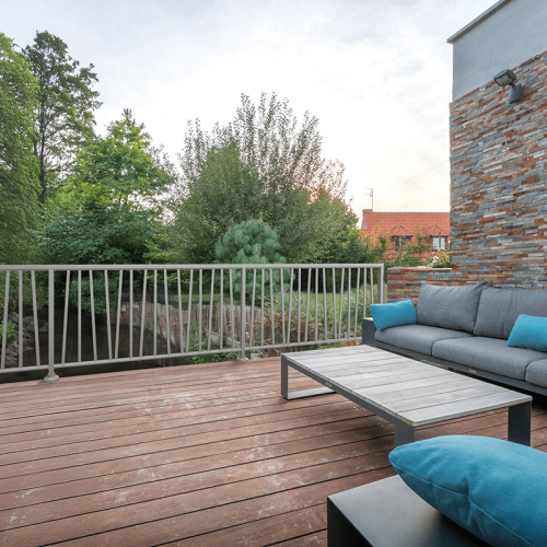 Garde-corps alu gamme Signature modèle Cambria V - RAL 9006